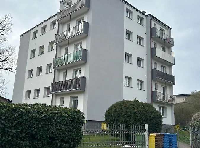 Mieszkanie Mm アパート *